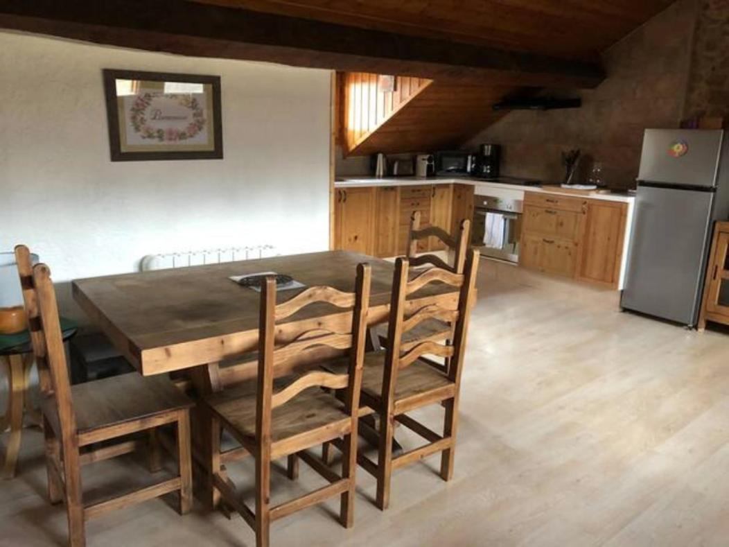 Charmant Appartement Dans Le Village/Coqueto Apartamento En El Pueblecito La Cabanasse Εξωτερικό φωτογραφία