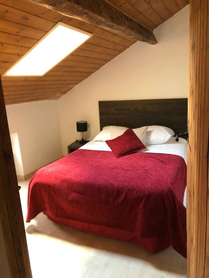 Charmant Appartement Dans Le Village/Coqueto Apartamento En El Pueblecito La Cabanasse Εξωτερικό φωτογραφία